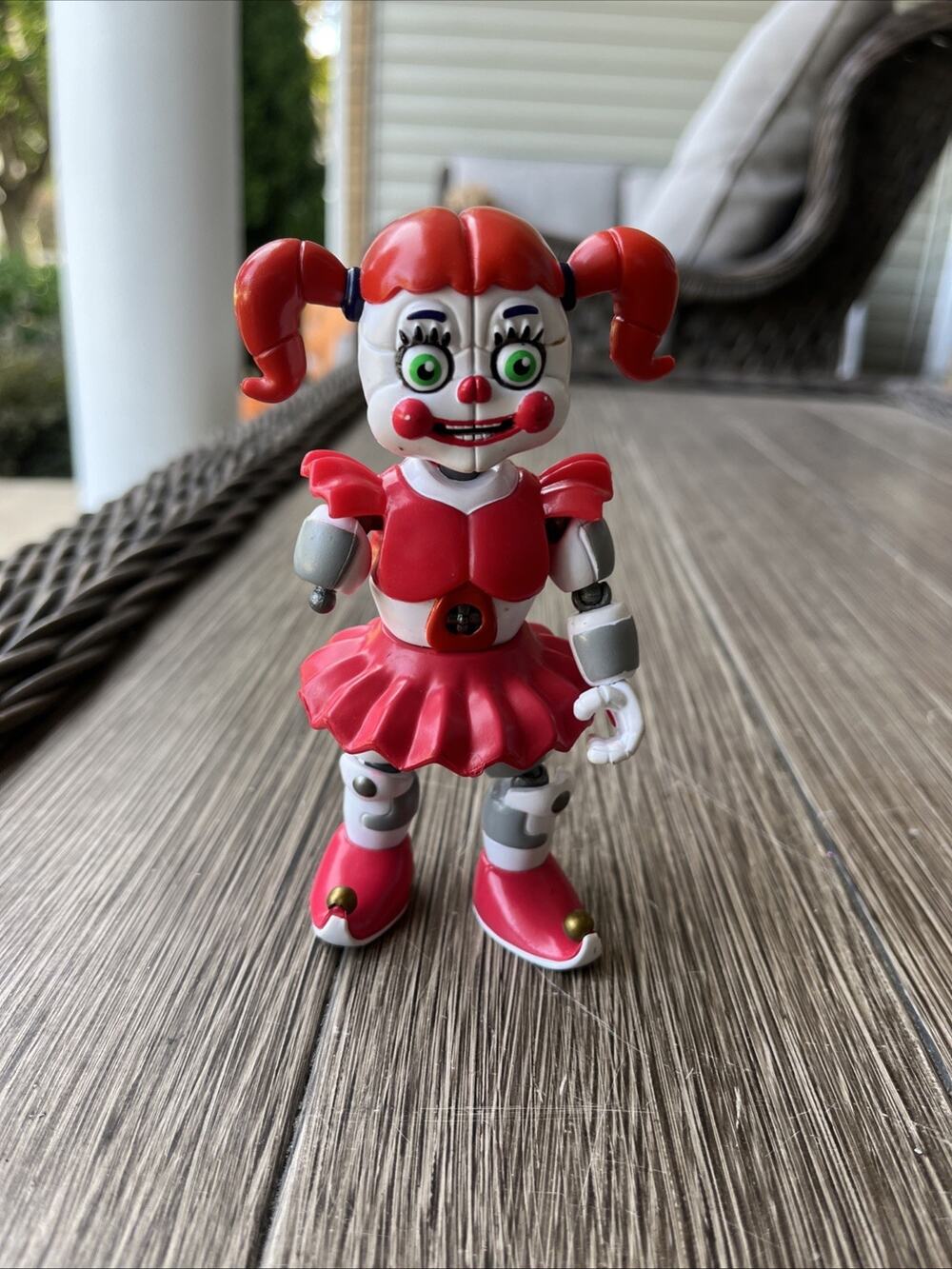 Five Nights At Freddy's Circus Baby 5" Figure FNAF Sister Location Missing Arm